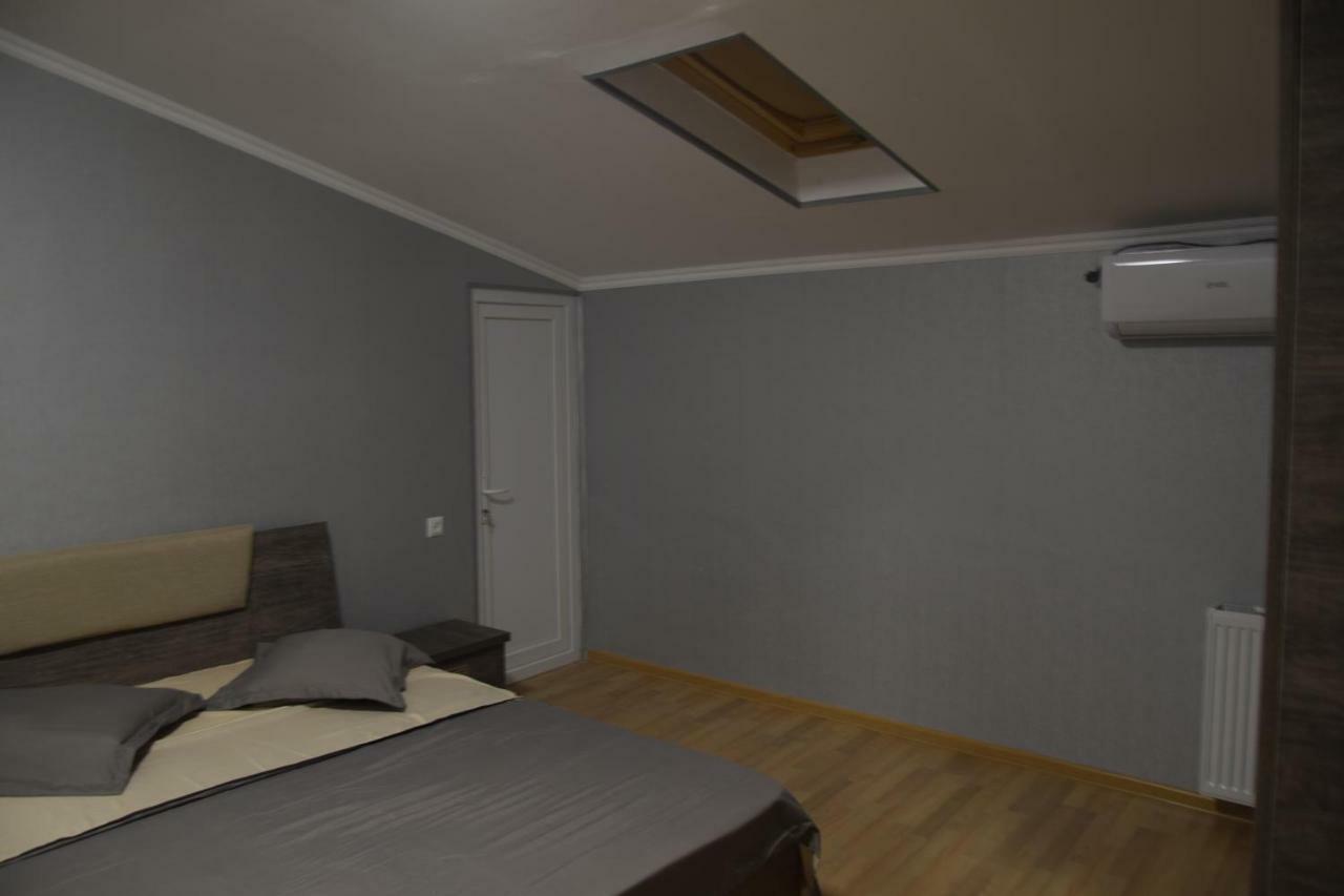 Gogoli Family Hotel Tbilisi Exterior foto